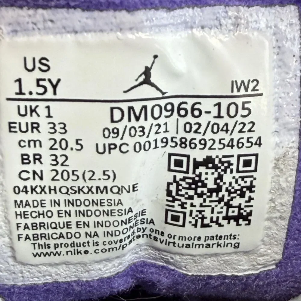 Nike Air Jordan 3 Retro Shoes Boys Size 1.5Y White Dark Iris Sneakers DM0966-105